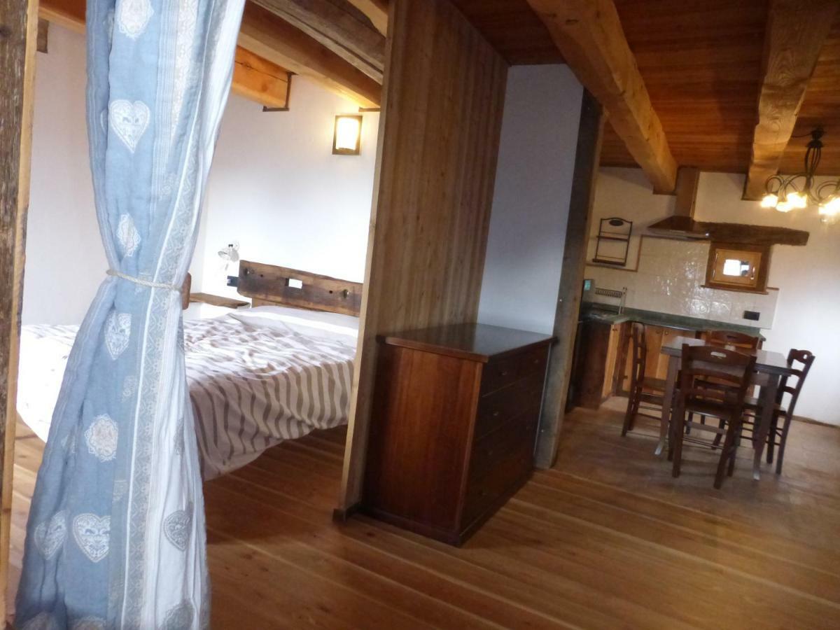 Apartamento La Cascina D'Orleans Saint-Pierre Exterior foto