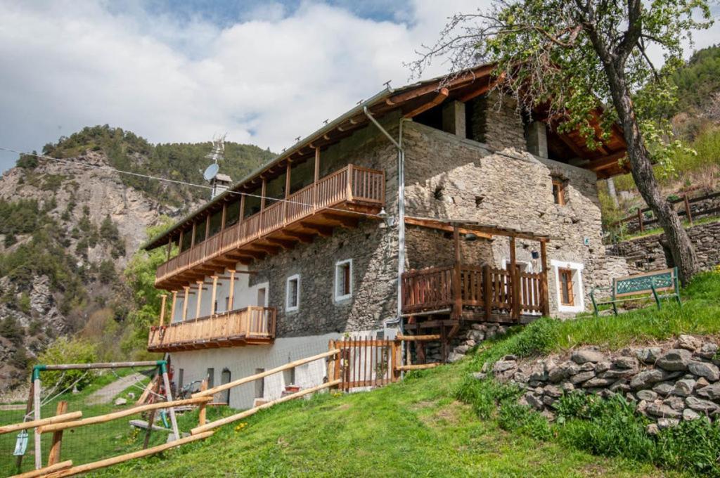 Apartamento La Cascina D'Orleans Saint-Pierre Exterior foto